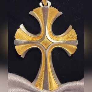 Crown Trifari Mixed Metal Stylelish Large Cross Pendant & Silver-Tone Necklace